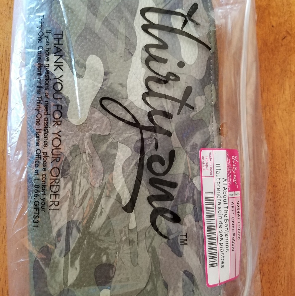 Thirty one All About The Benjamin wallet